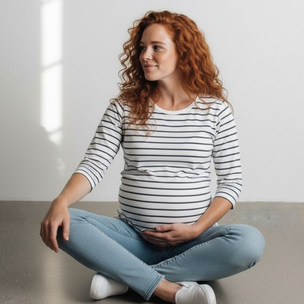 Motherhood Maternity White Striped Knit Tee Ruched Long 3/4 Sleeve Top T-Shirt